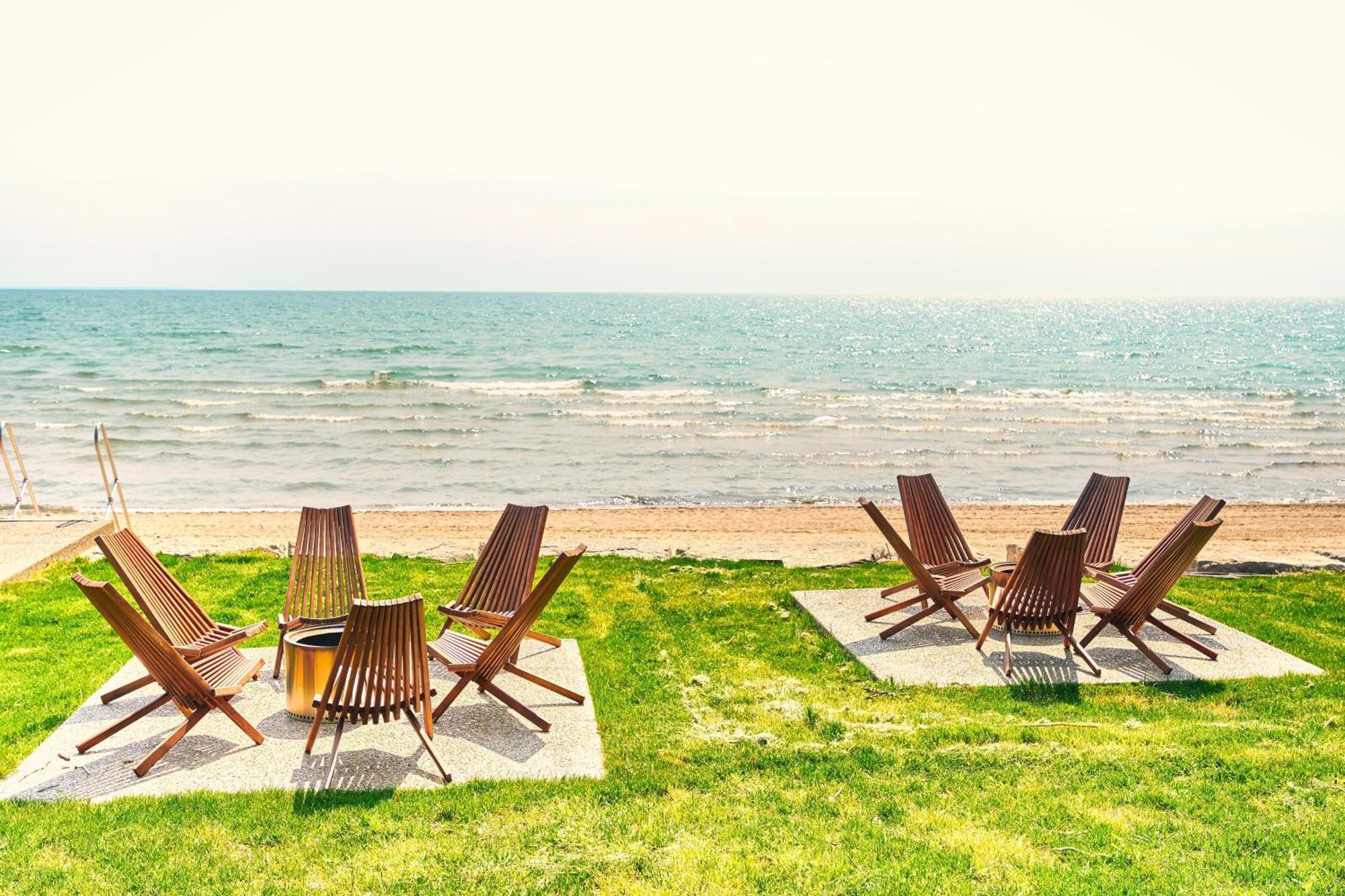 The Long Beach Resort - Beachfront Cottages & Townhouse Suites Wainfleet Dış mekan fotoğraf