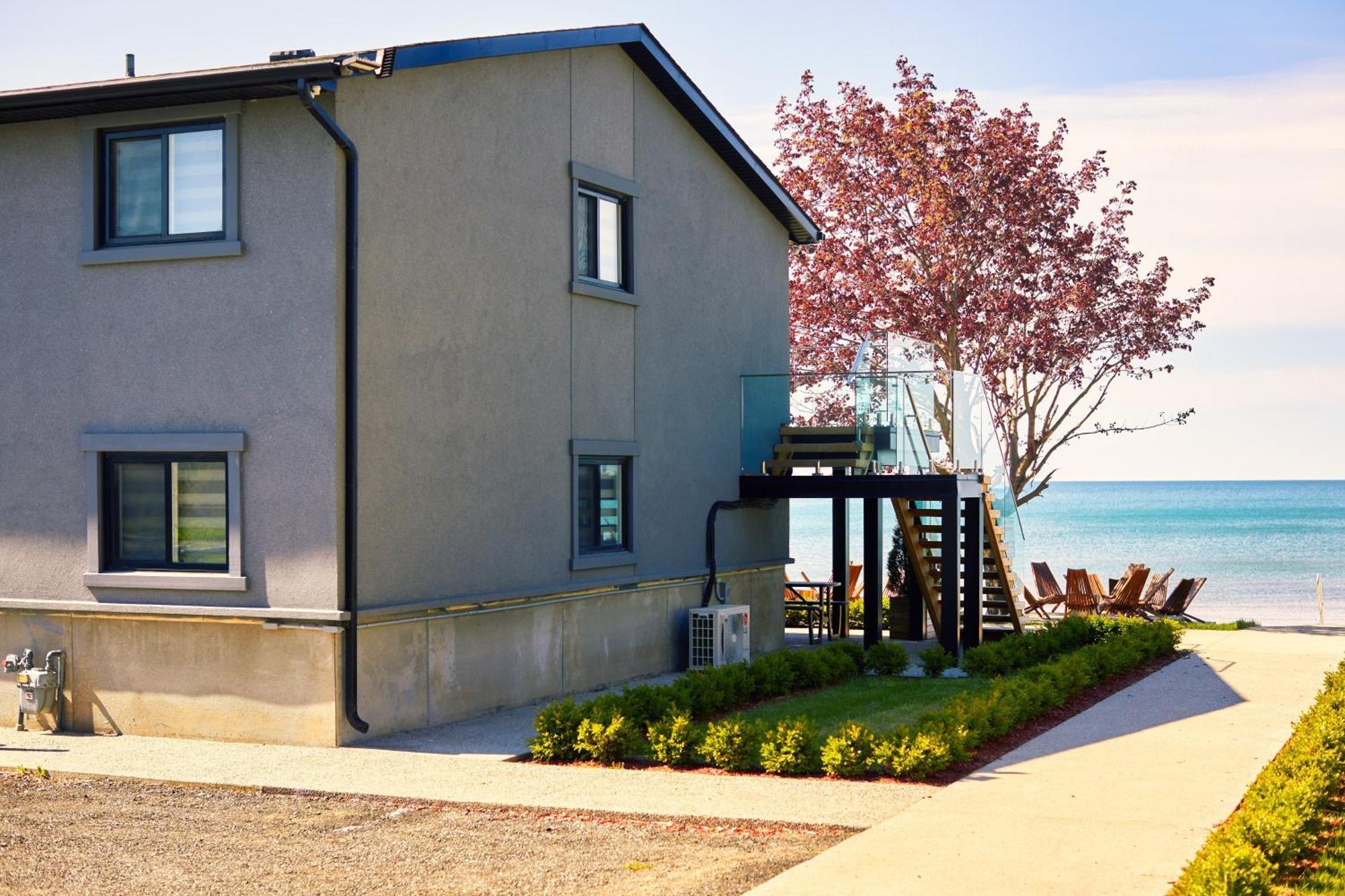 The Long Beach Resort - Beachfront Cottages & Townhouse Suites Wainfleet Dış mekan fotoğraf