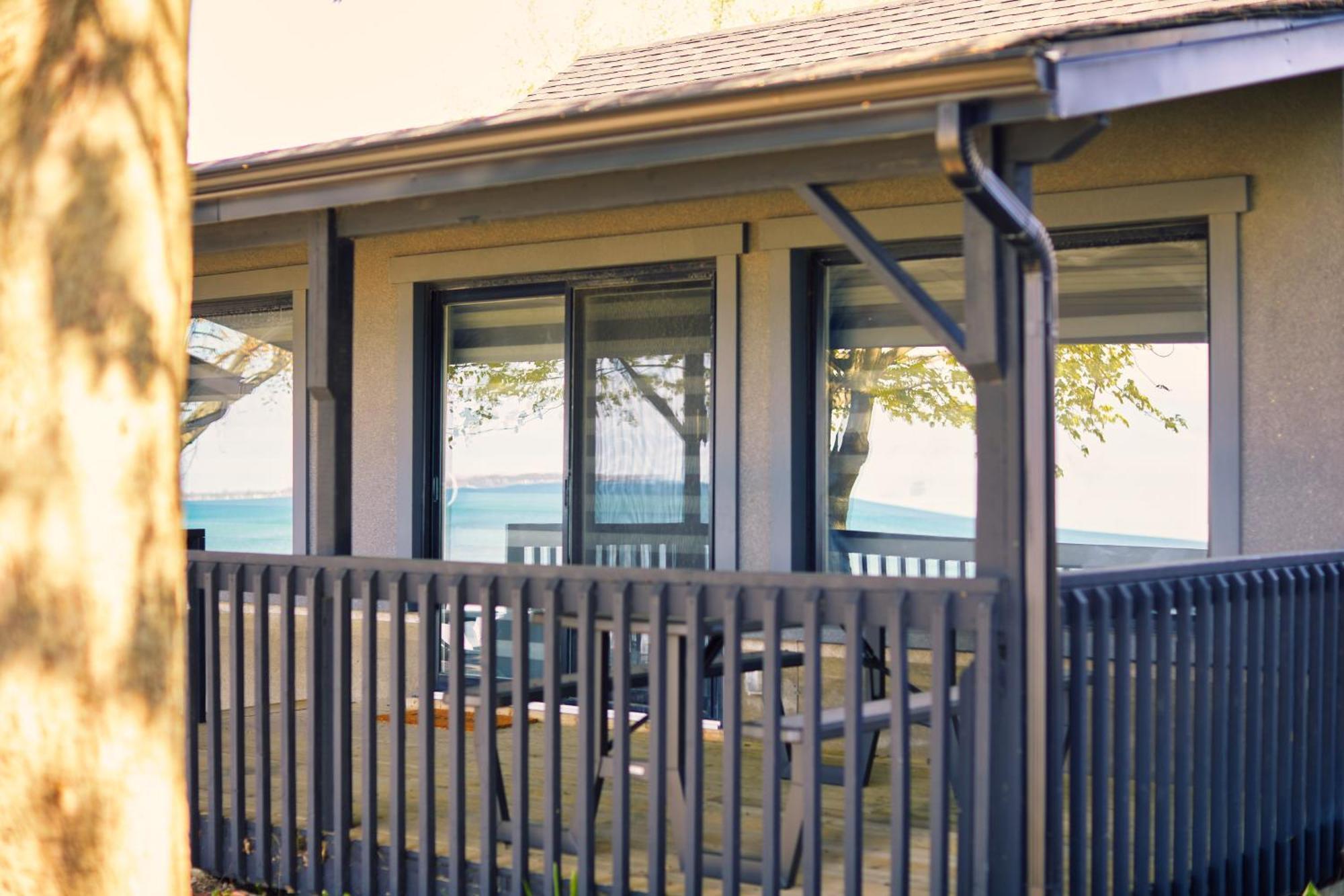 The Long Beach Resort - Beachfront Cottages & Townhouse Suites Wainfleet Dış mekan fotoğraf
