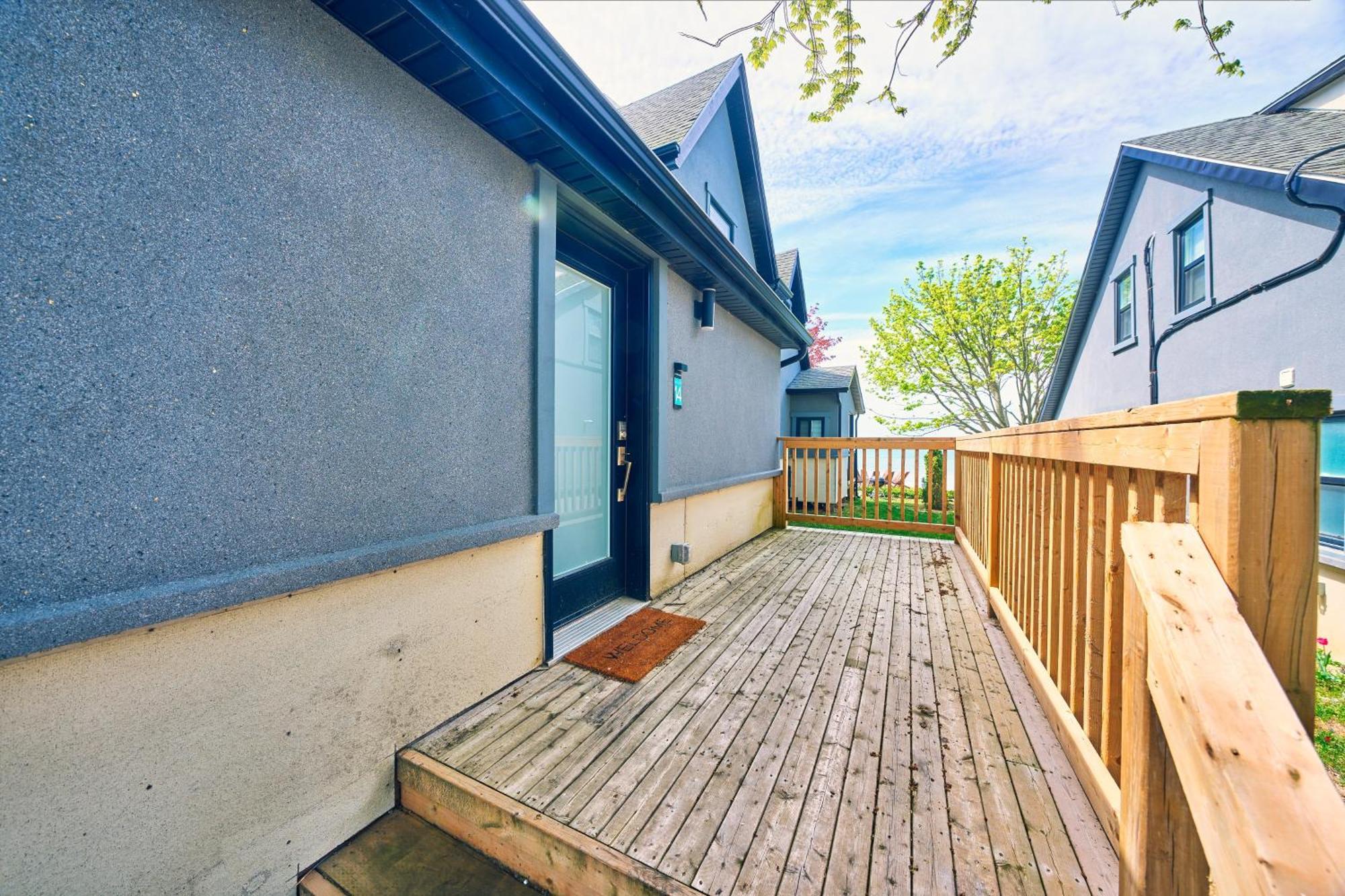 The Long Beach Resort - Beachfront Cottages & Townhouse Suites Wainfleet Dış mekan fotoğraf