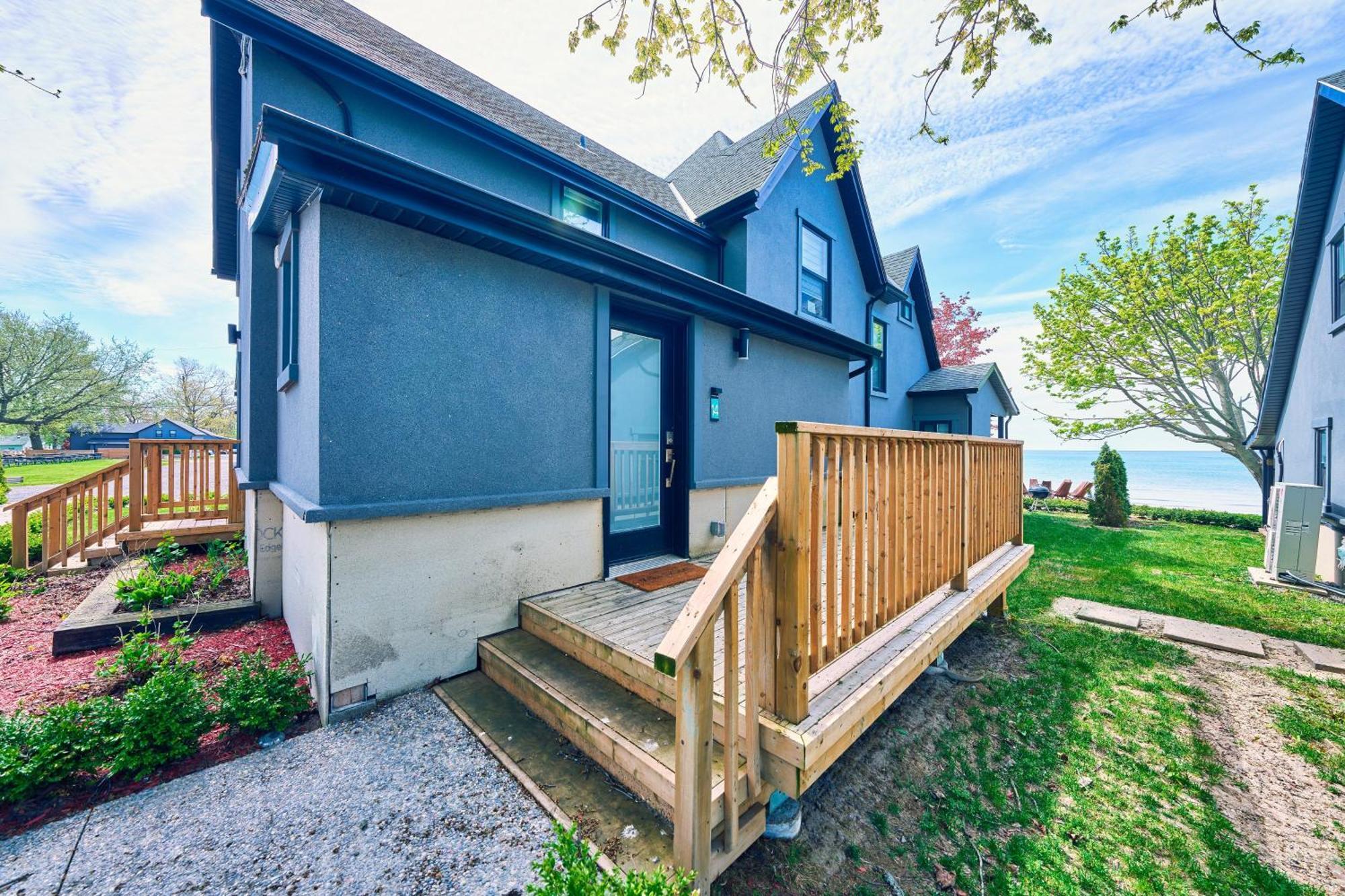 The Long Beach Resort - Beachfront Cottages & Townhouse Suites Wainfleet Dış mekan fotoğraf