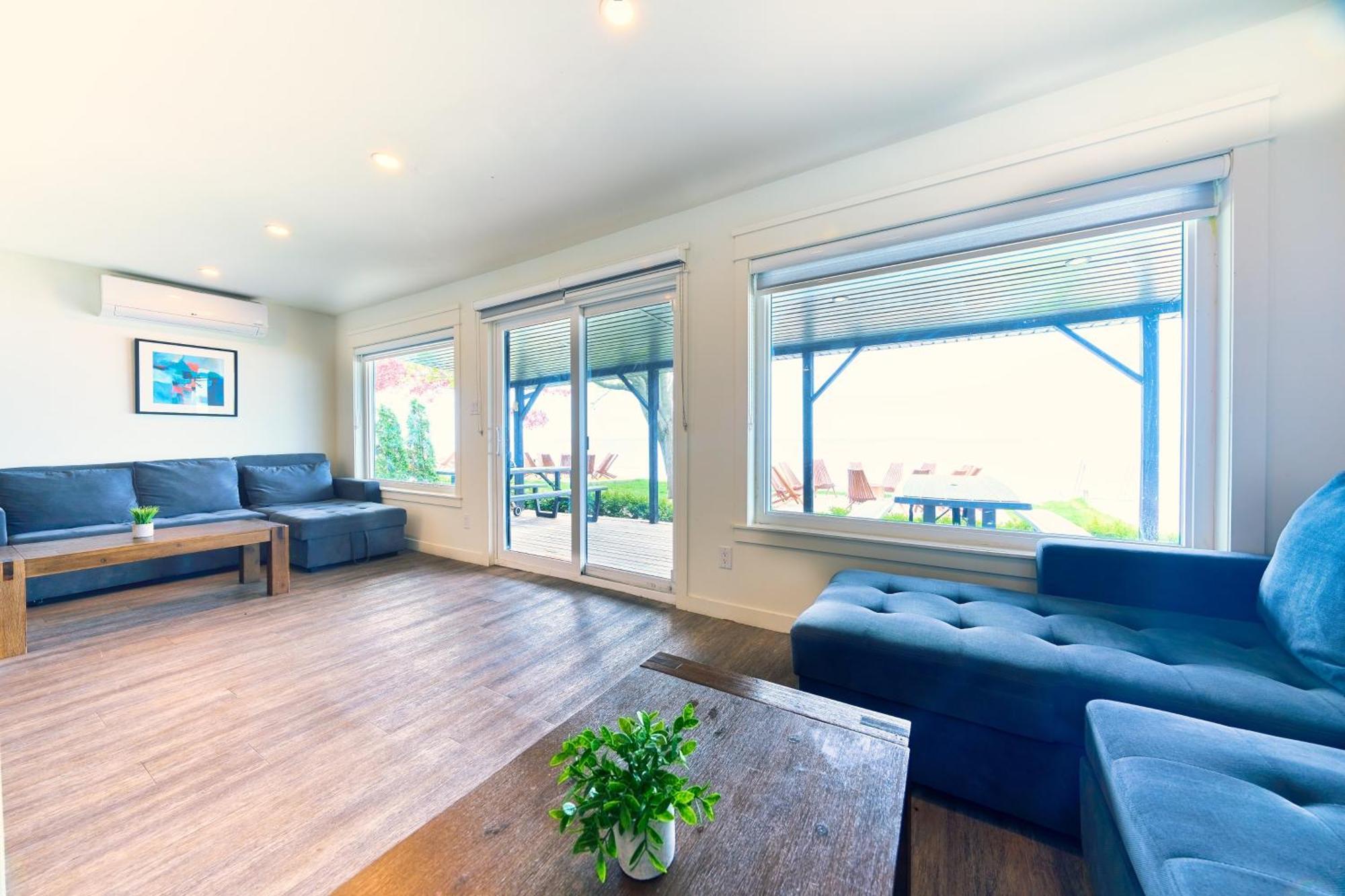 The Long Beach Resort - Beachfront Cottages & Townhouse Suites Wainfleet Dış mekan fotoğraf