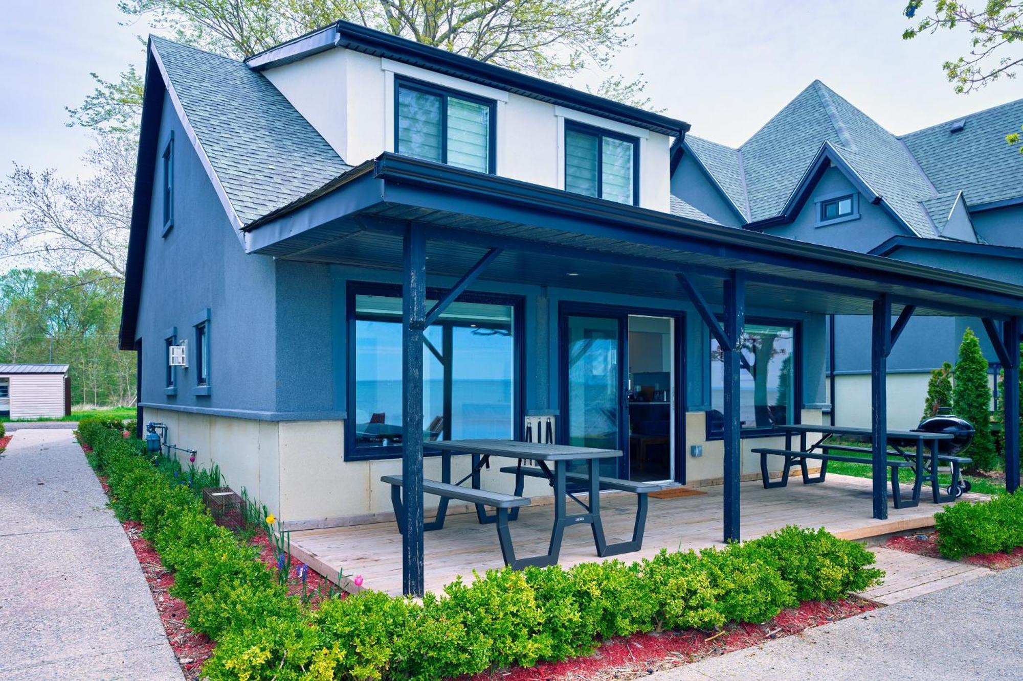 The Long Beach Resort - Beachfront Cottages & Townhouse Suites Wainfleet Dış mekan fotoğraf