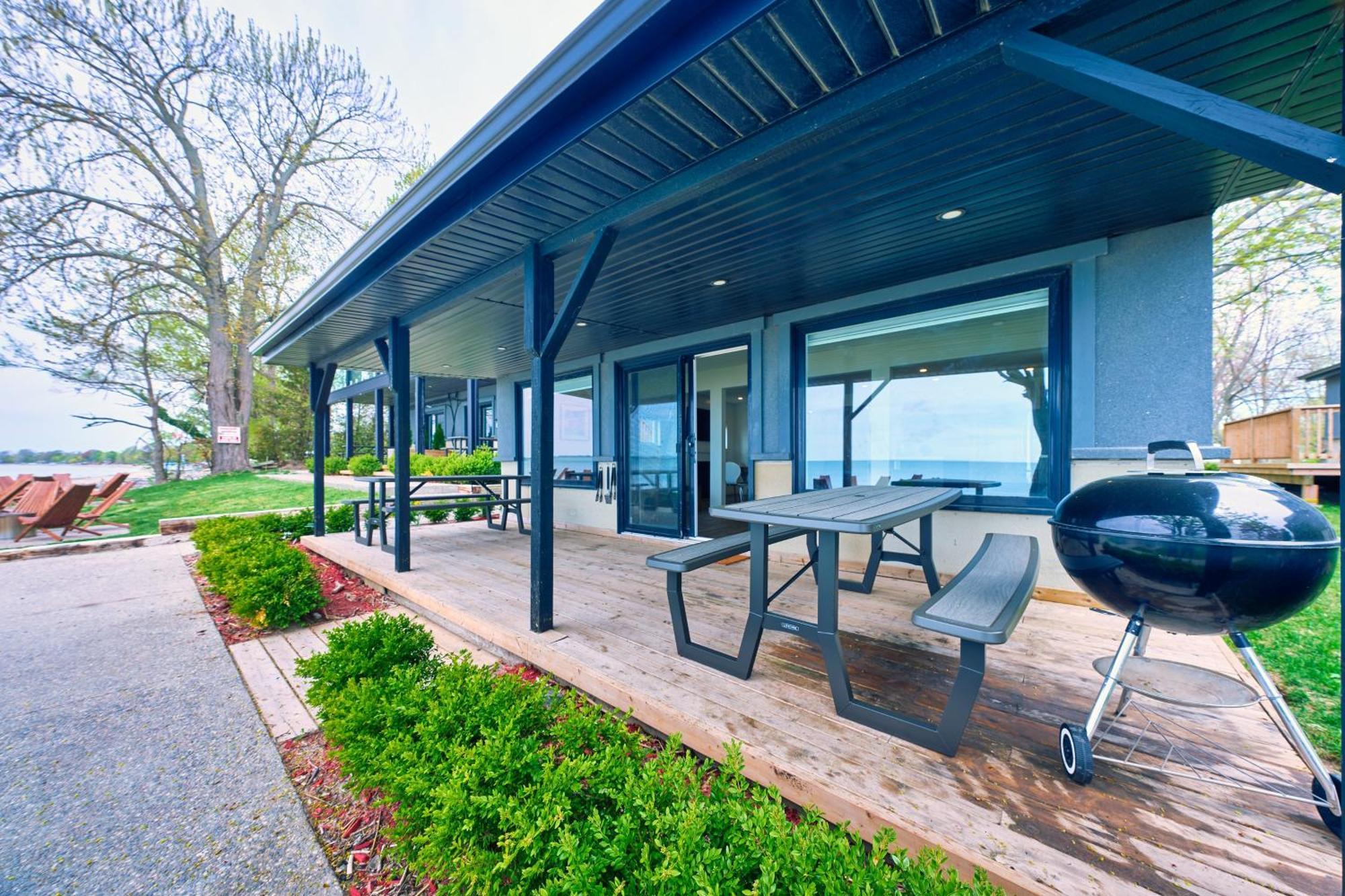 The Long Beach Resort - Beachfront Cottages & Townhouse Suites Wainfleet Dış mekan fotoğraf
